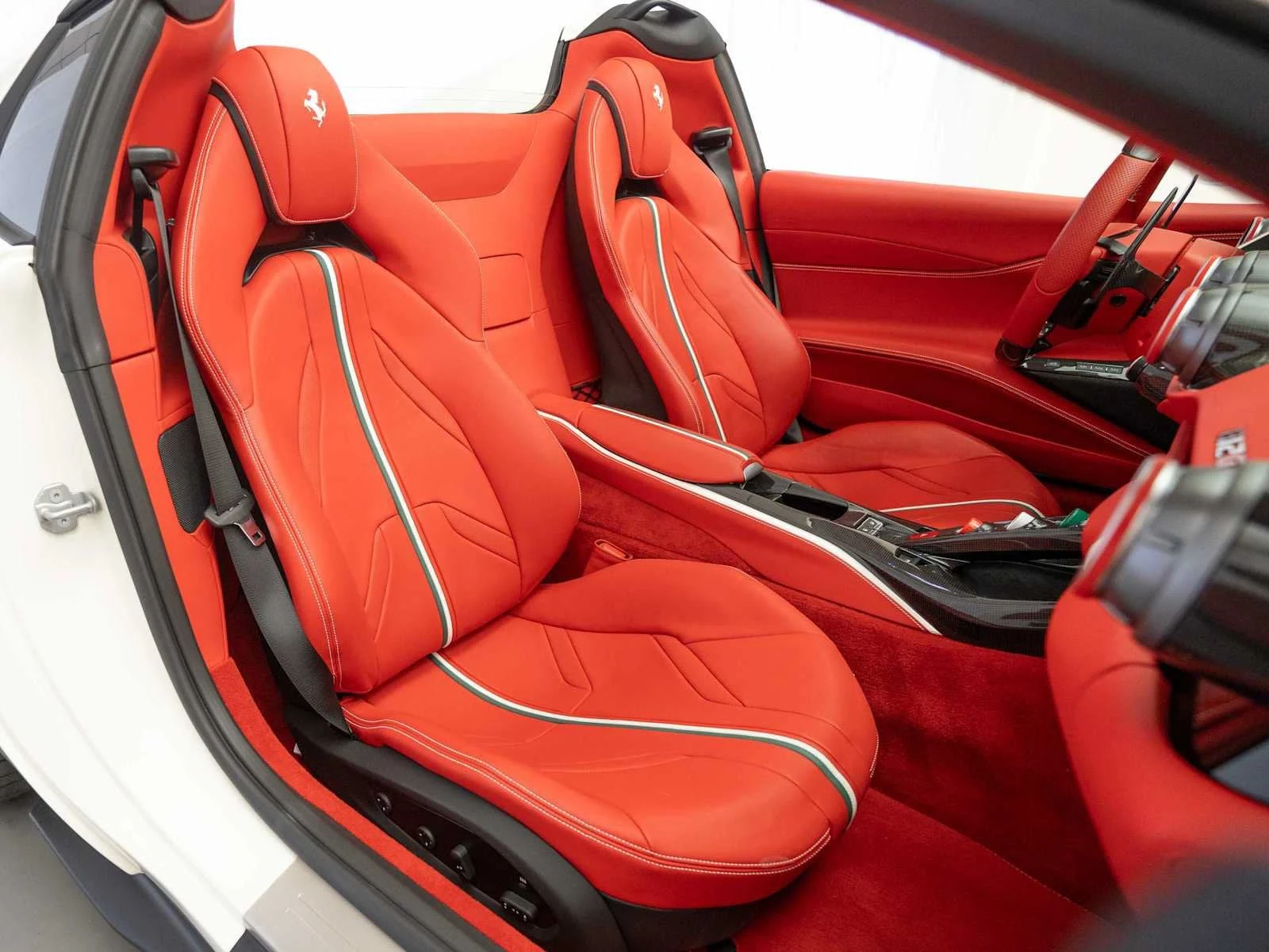 2022 Ferrari 812 GTS interior, seats, Rosso Ferrari
