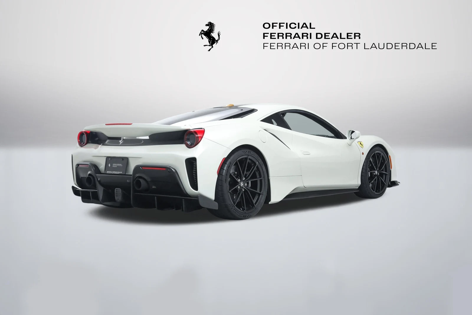 2020 Ferrari 488 Pista, 3/20