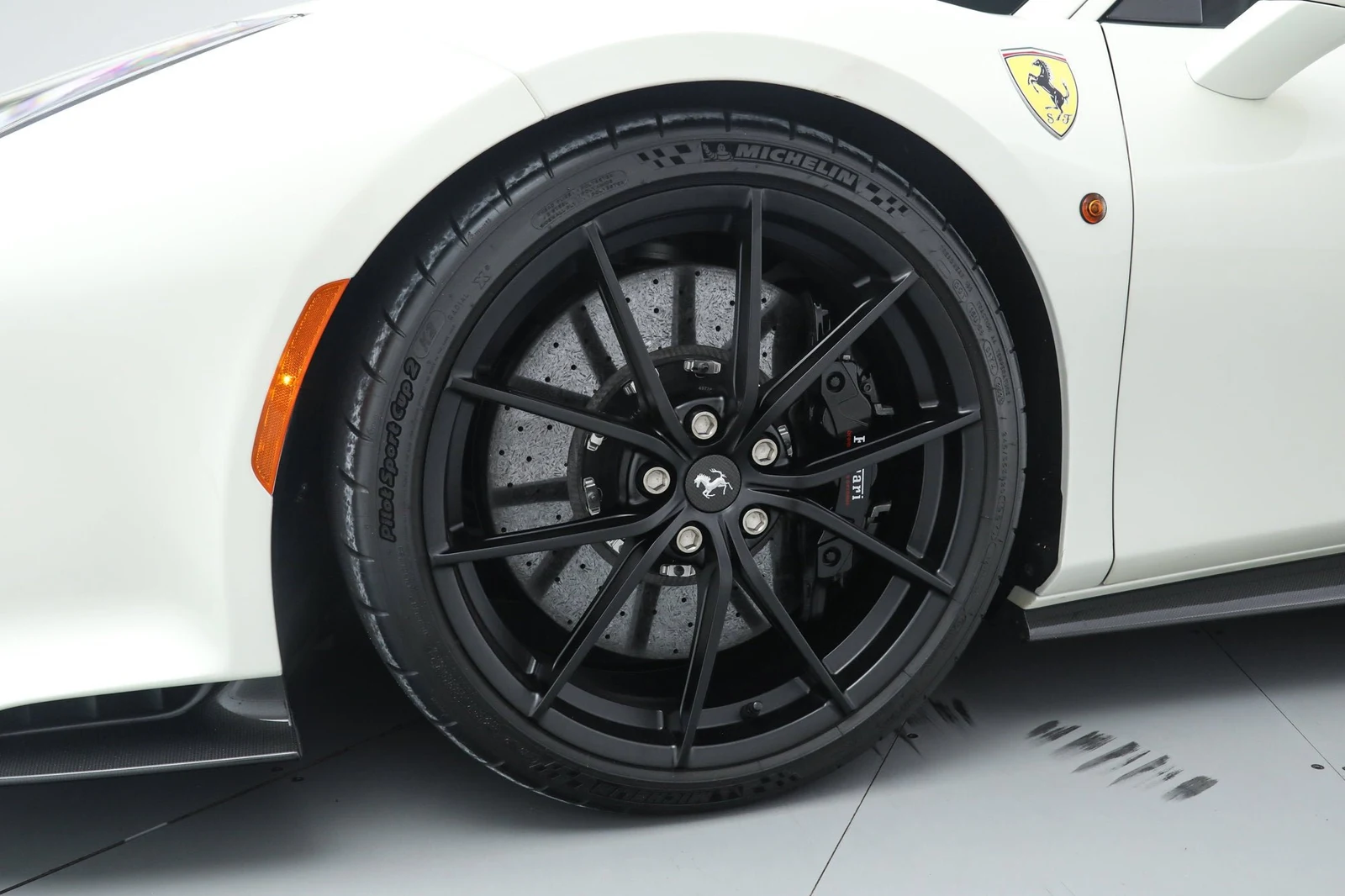 2020 Ferrari 488 Pista, 15/20