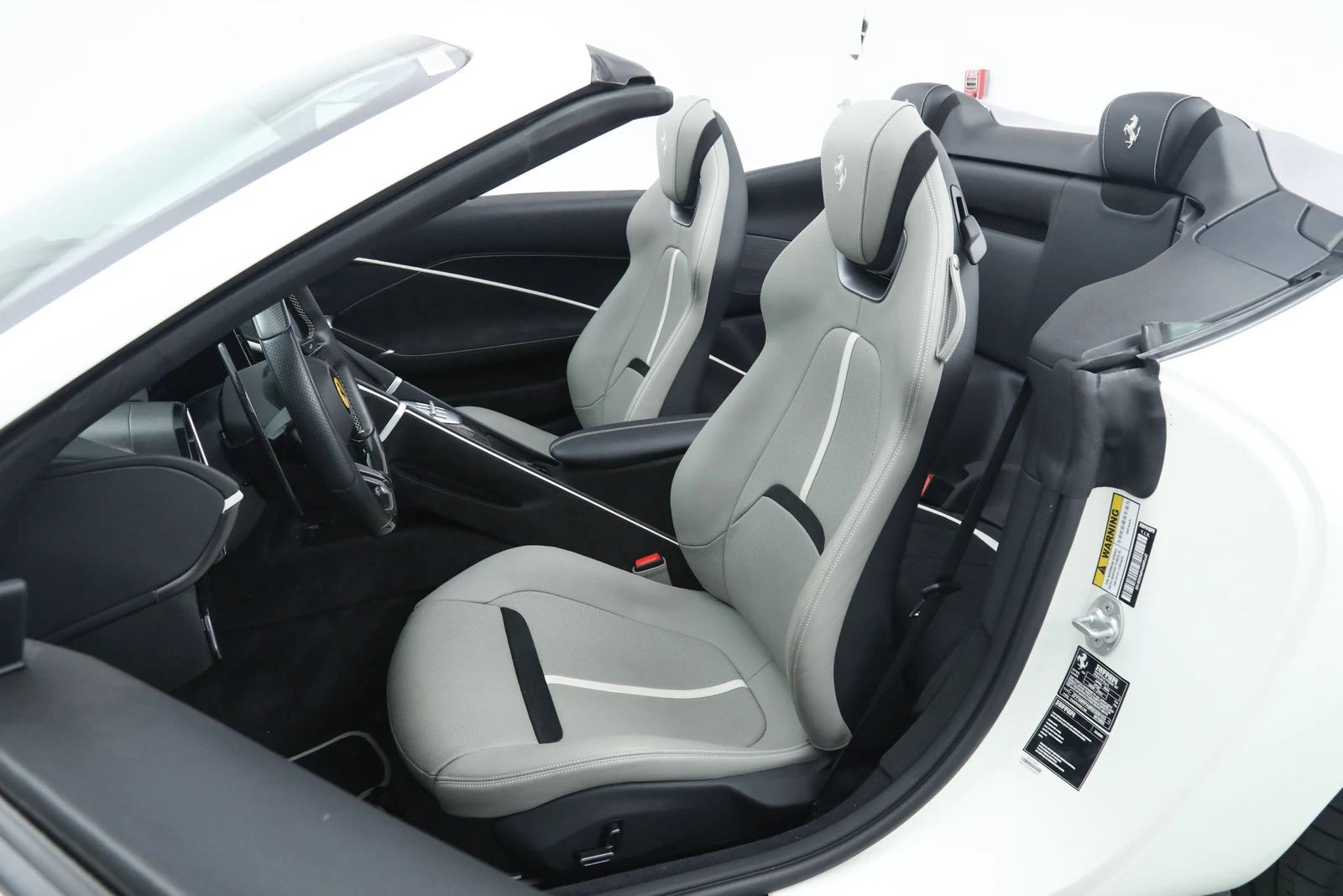 2024 Ferrari Roma Spider, 5/20