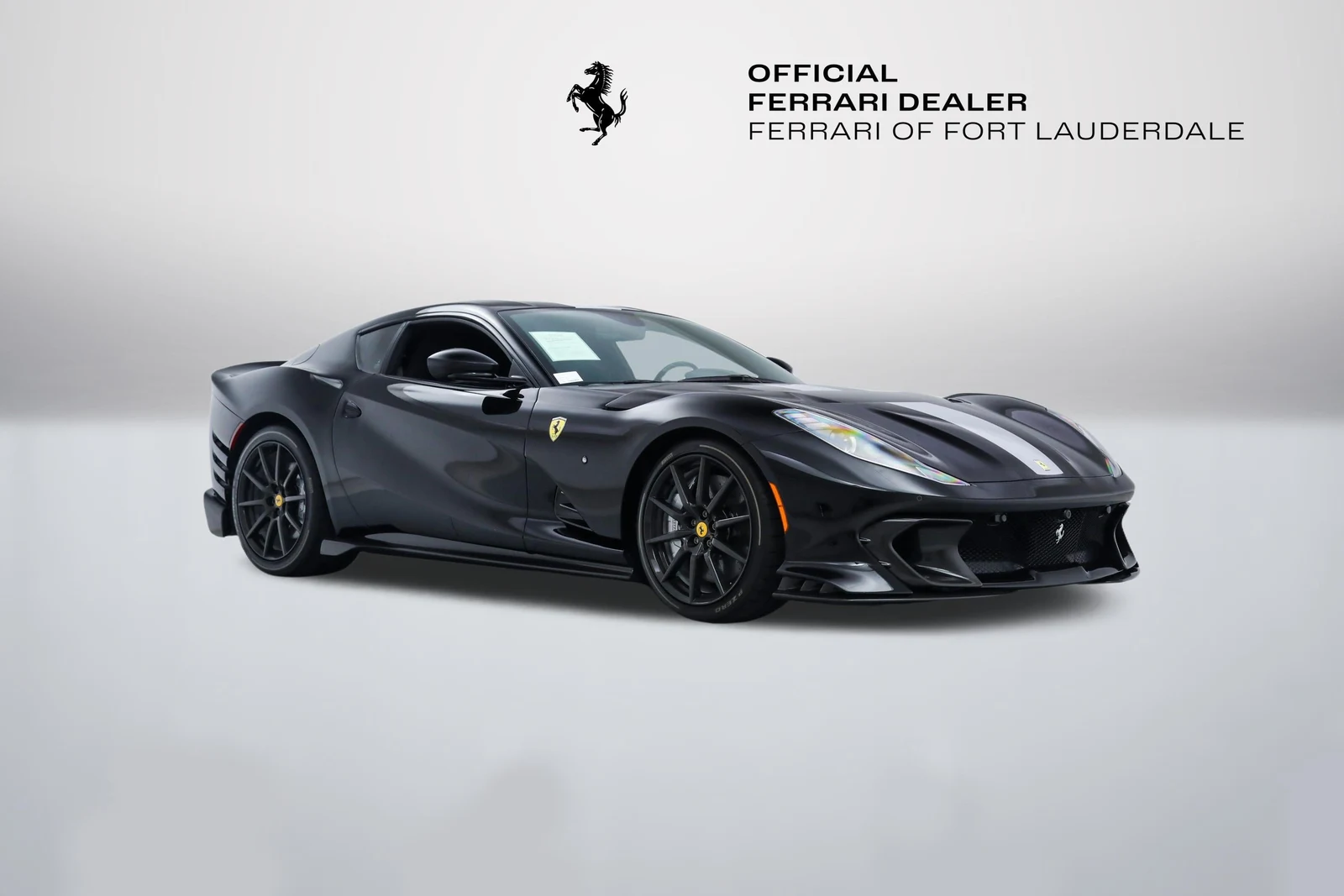 2022 Ferrari 812 Competizione, 10/20
