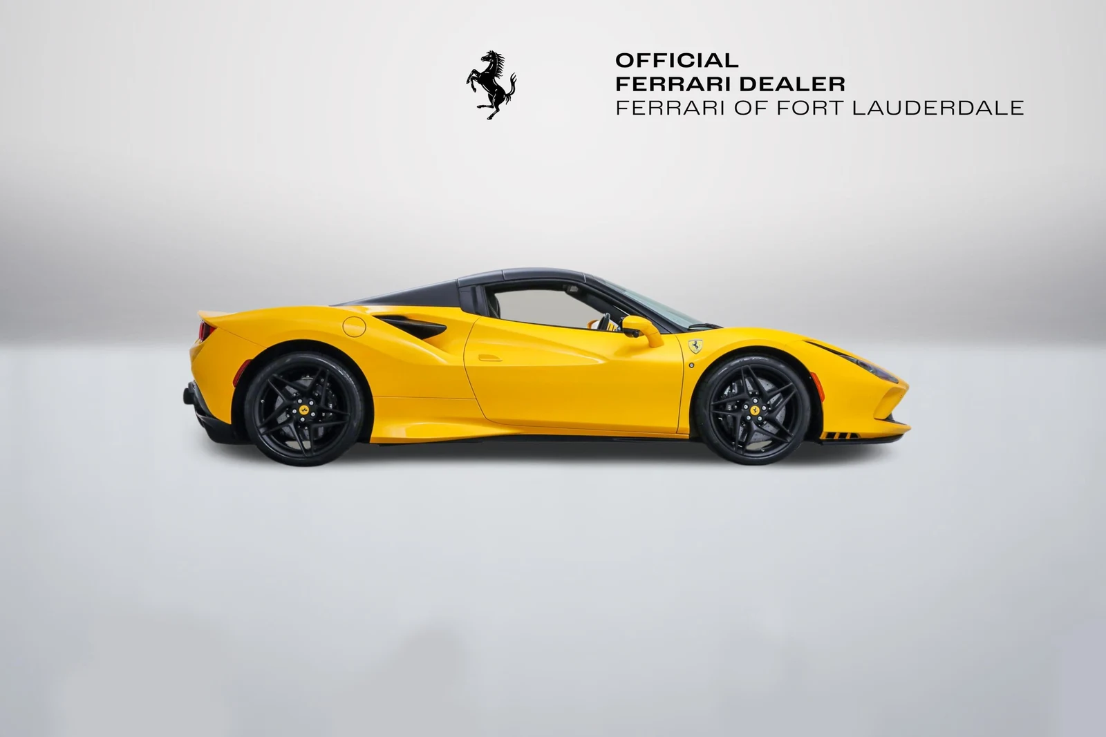 2022 Ferrari F8 Spider, 11/20