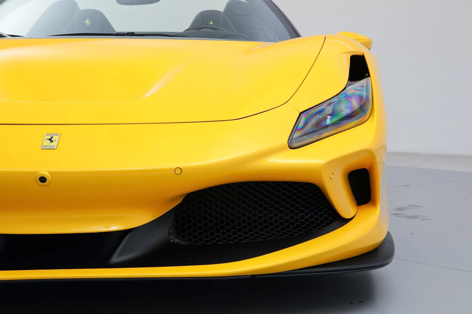 2022 Ferrari F8 Spider, 15/20