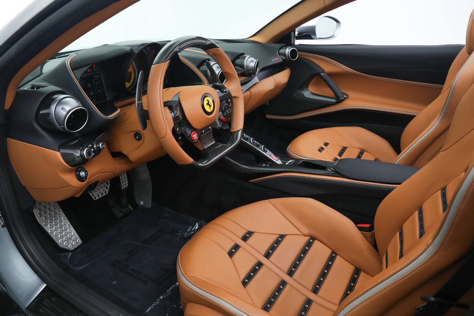 2023 Ferrari 812 GTS, 2/20