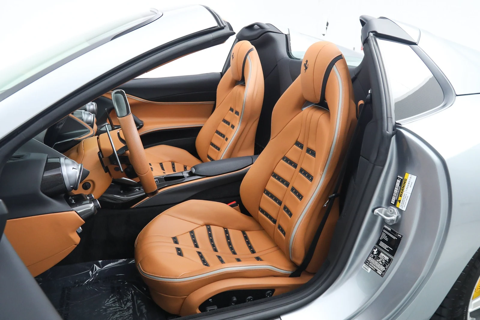 2023 Ferrari 812 GTS, 5/20