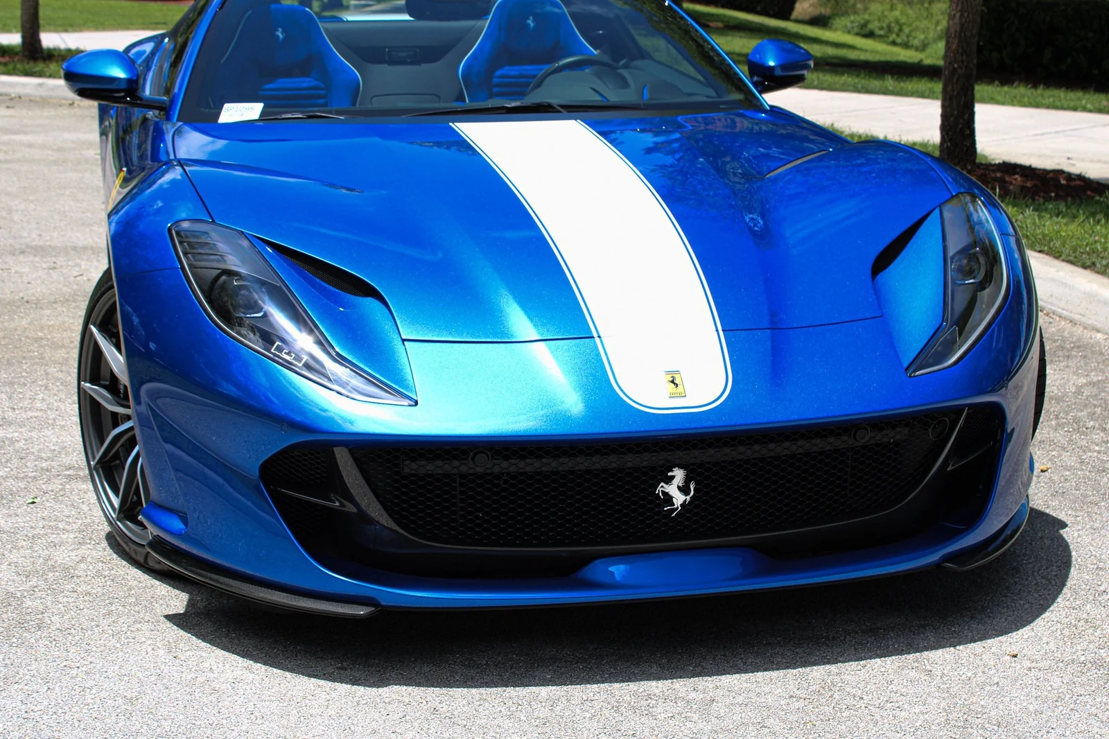 2022 Ferrari 812 GTS, 20/20
