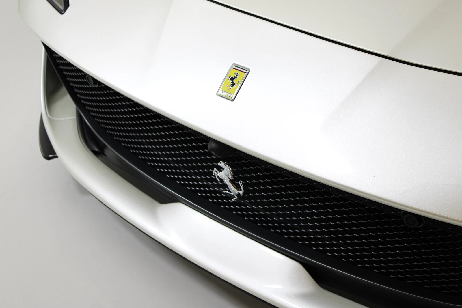 2020 Ferrari 812 Superfast, 18/20