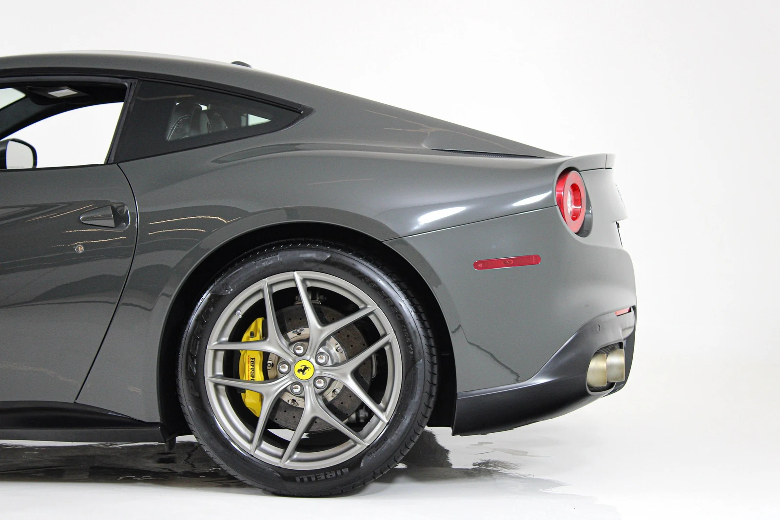 2015 Ferrari F12berlinetta, 7/20