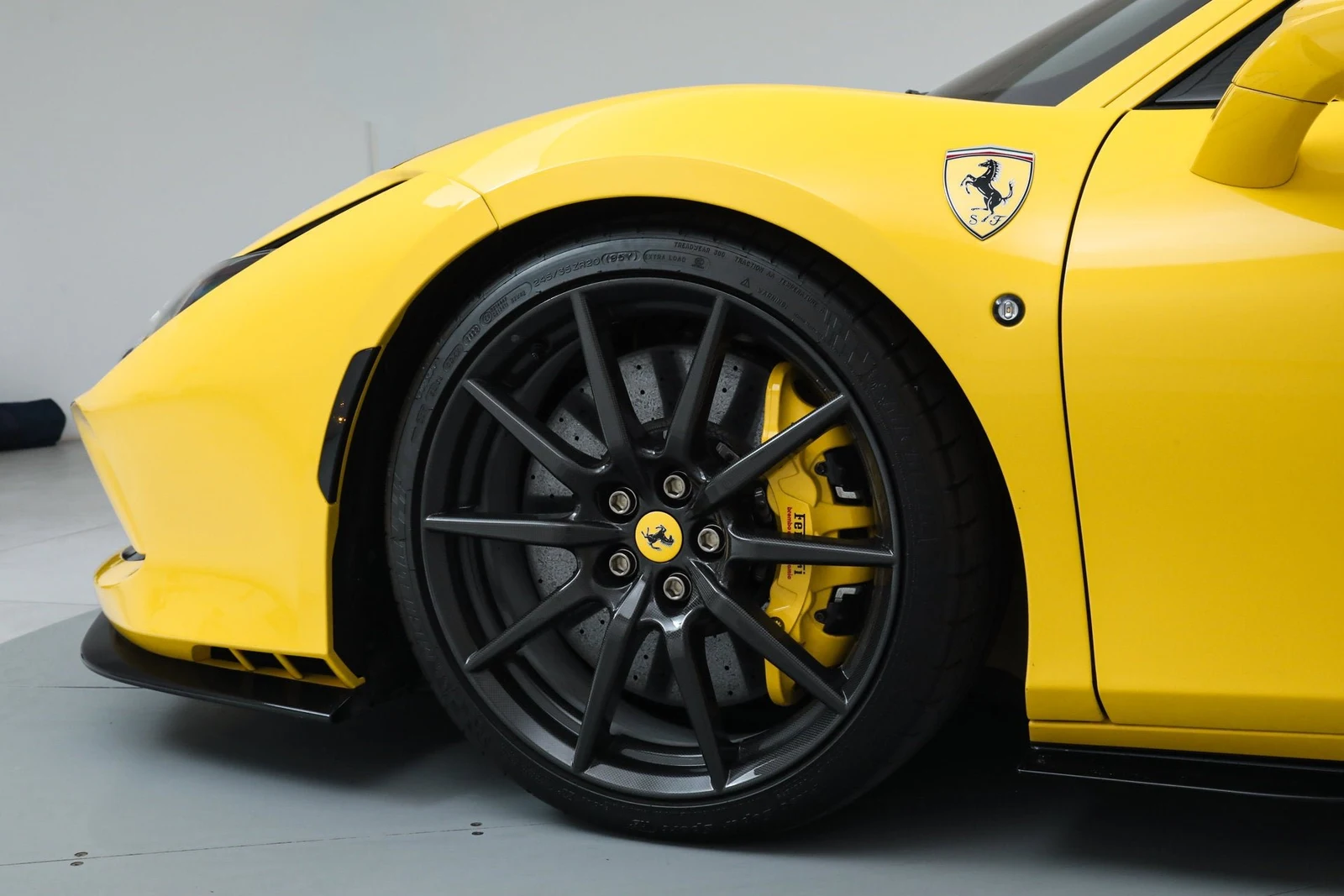 2022 Ferrari F8 Tributo, 16/20