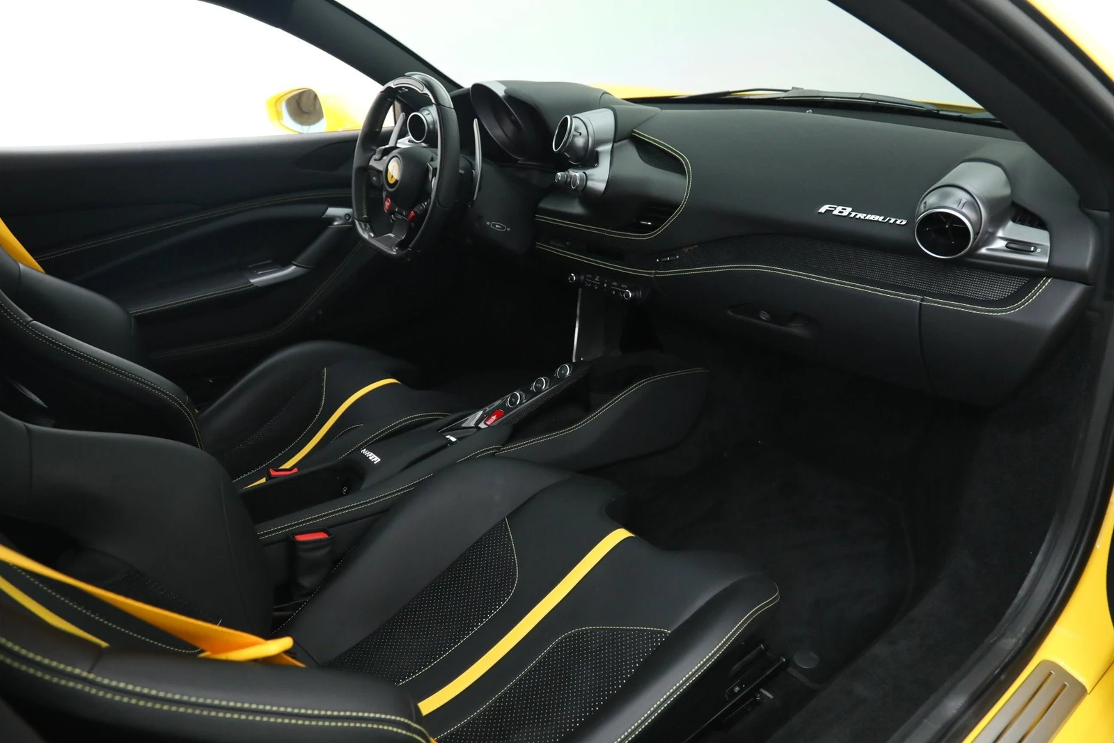 2022 Ferrari F8 Tributo, 20/20