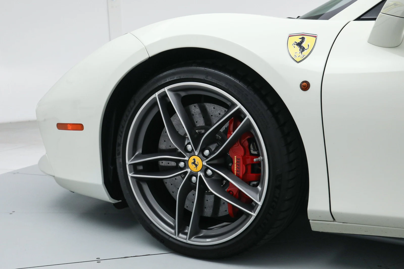 2019 Ferrari 488 Spider, 17/20