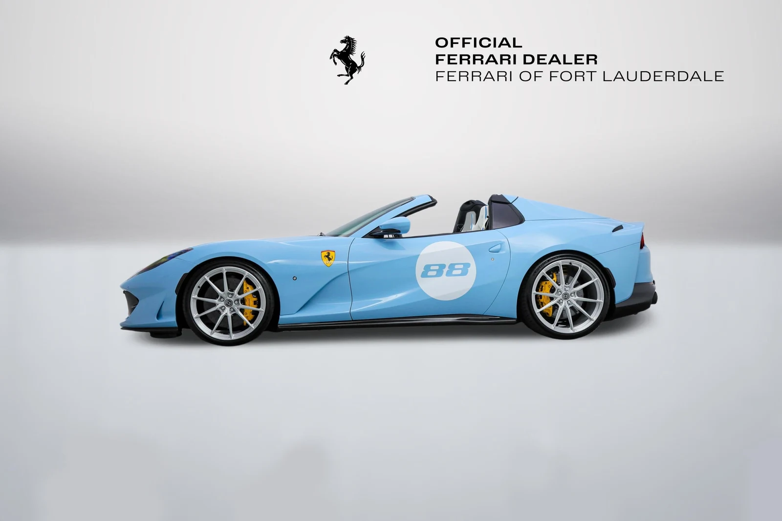 2023 Ferrari 812 GTS, 2/20