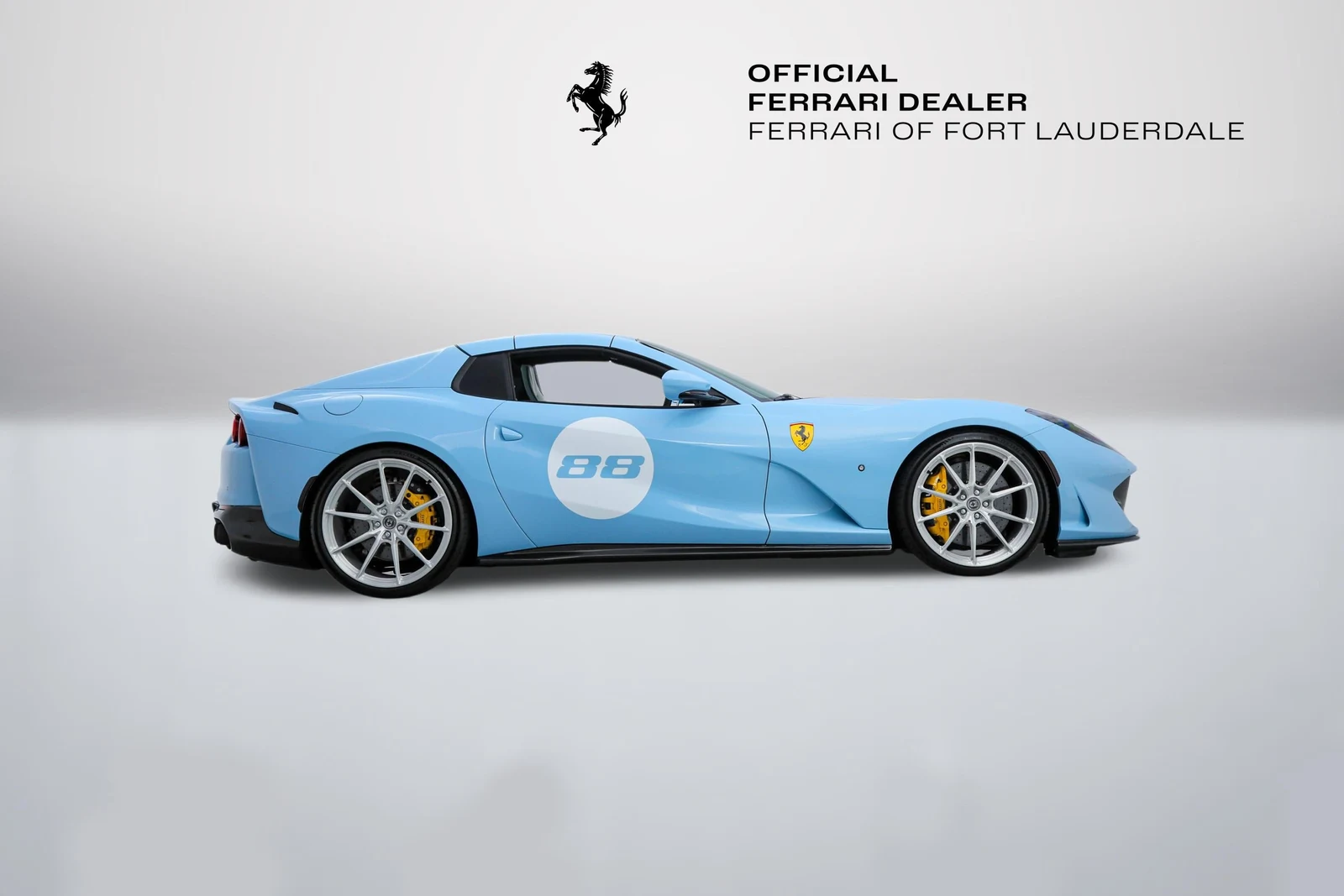 2023 Ferrari 812 GTS, 11/20