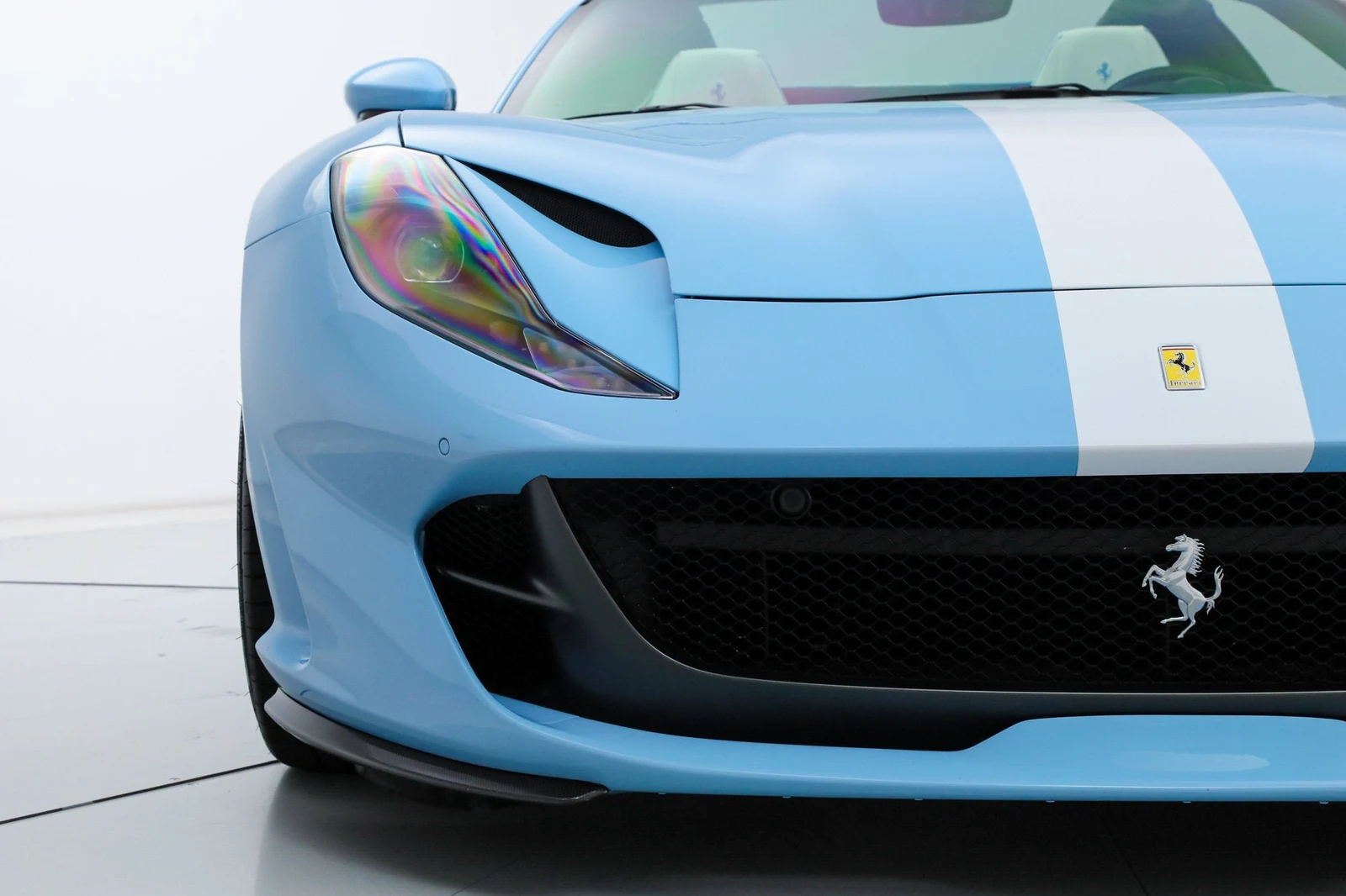 2023 Ferrari 812 GTS, 17/20