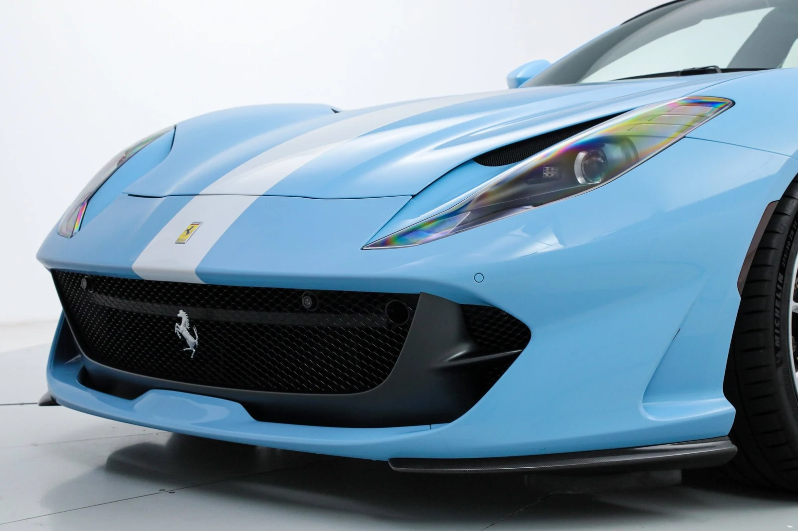 2023 Ferrari 812 GTS, 18/20
