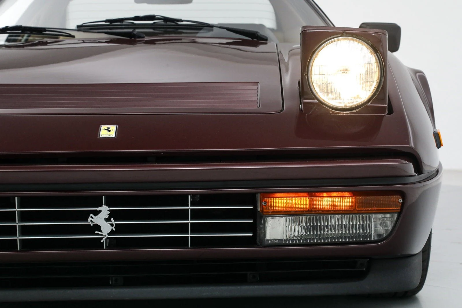1989 Ferrari 328 GTB, 13/20