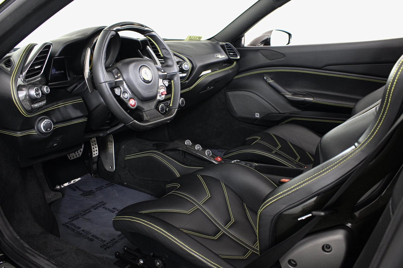 2017 Ferrari 488 Spider, 2/20