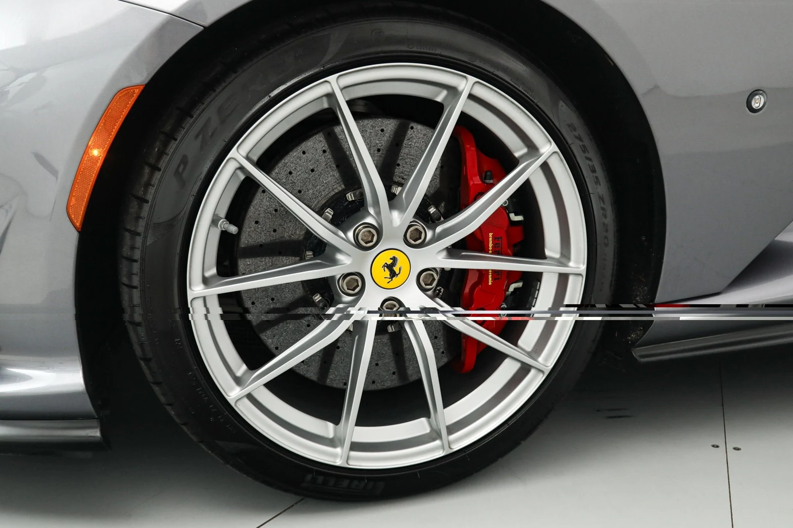 2021 Ferrari 812 GTS, 16/20
