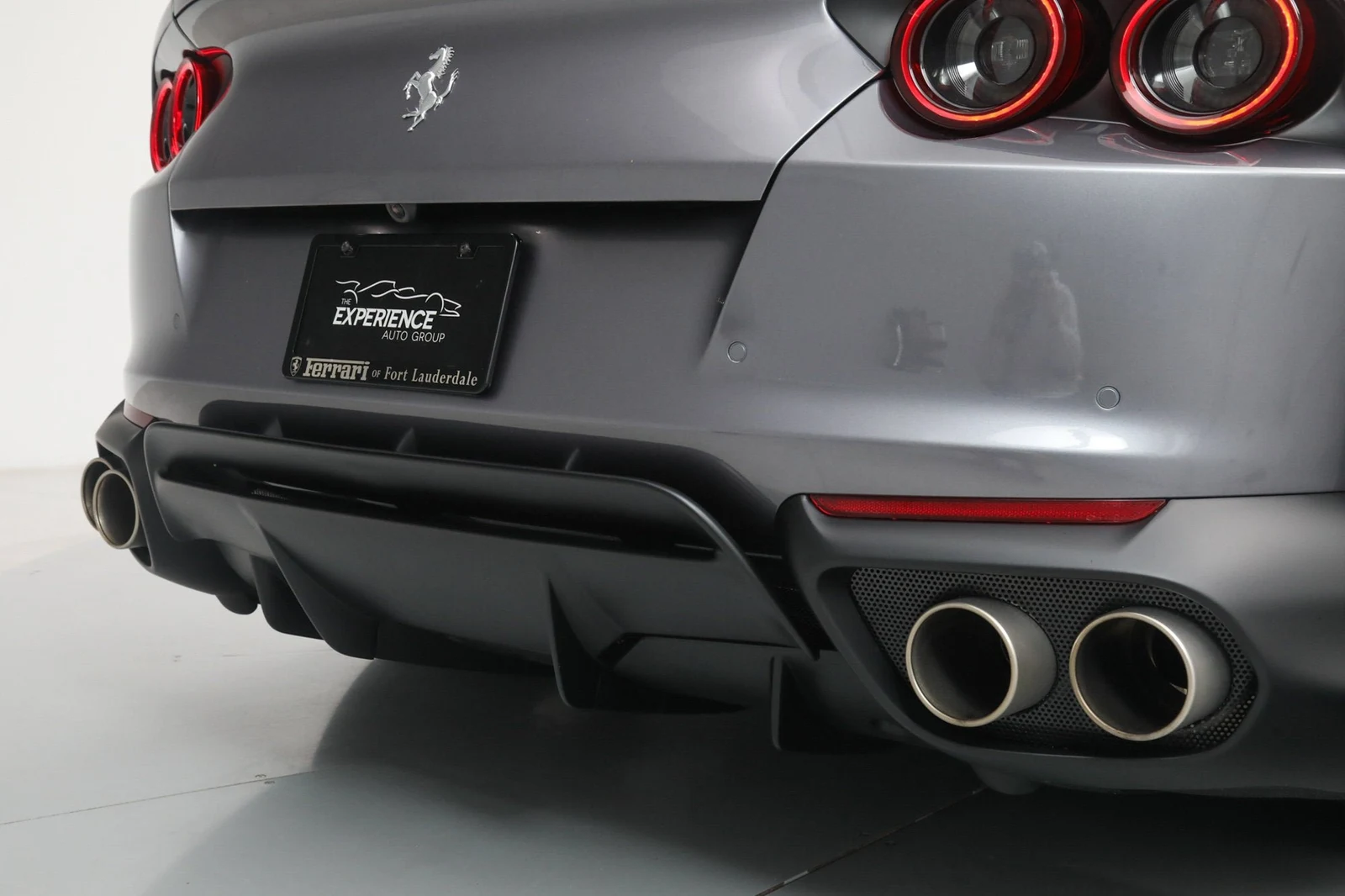 2021 Ferrari 812 GTS, 19/20