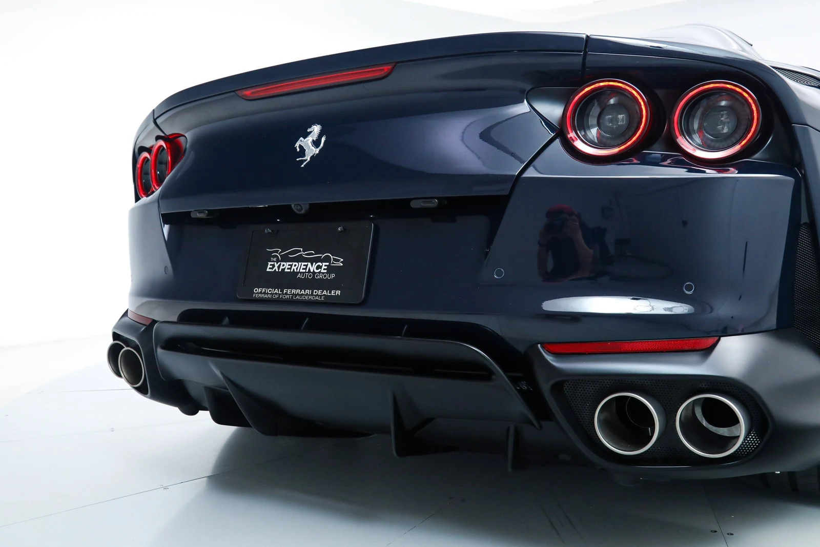 2022 Ferrari 812 GTS, 19/20