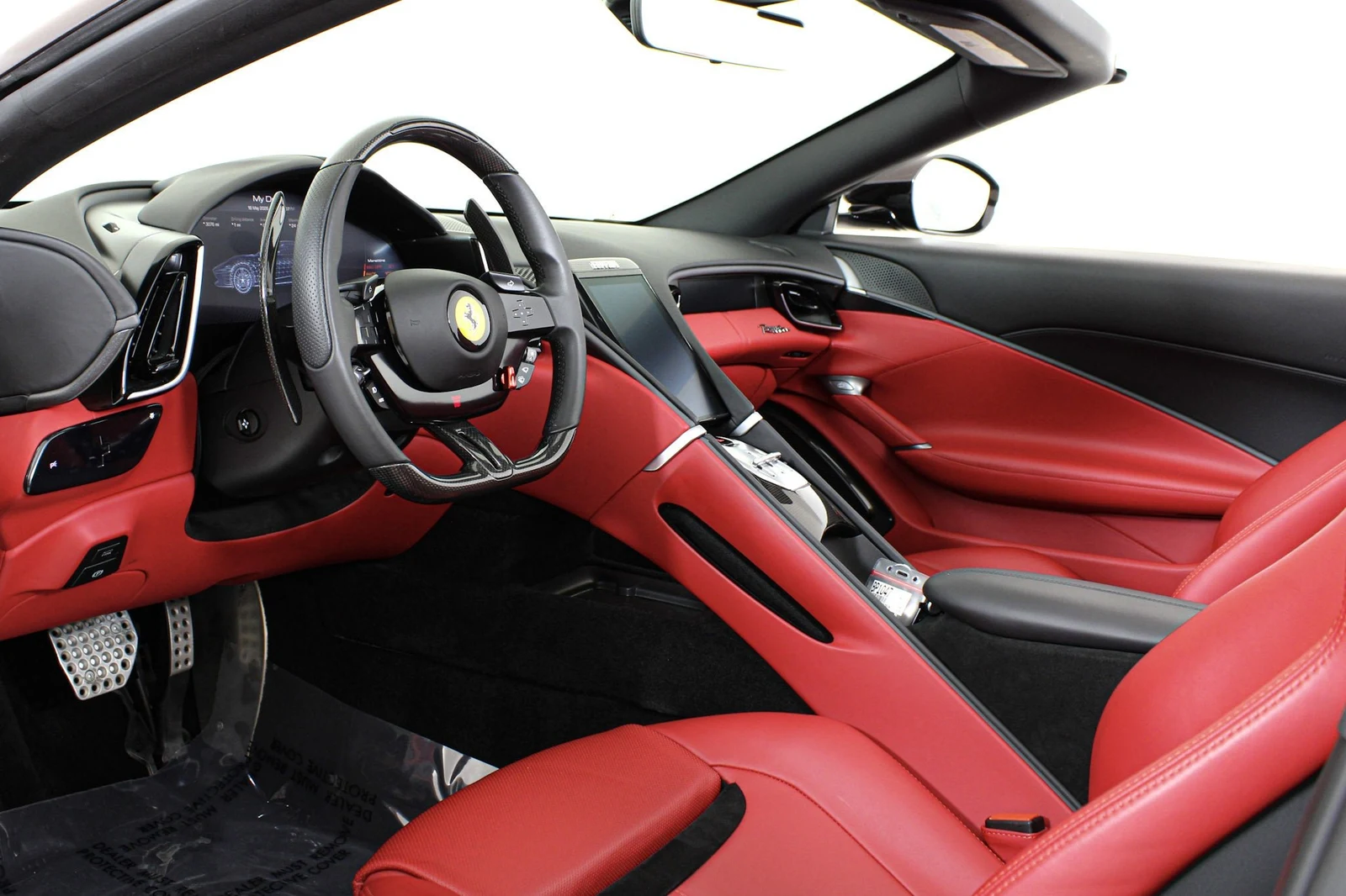 2024 Ferrari Roma Spider, 2/20