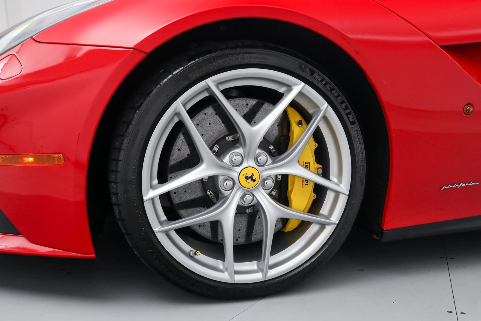 2016 Ferrari F12berlinetta, 14/20