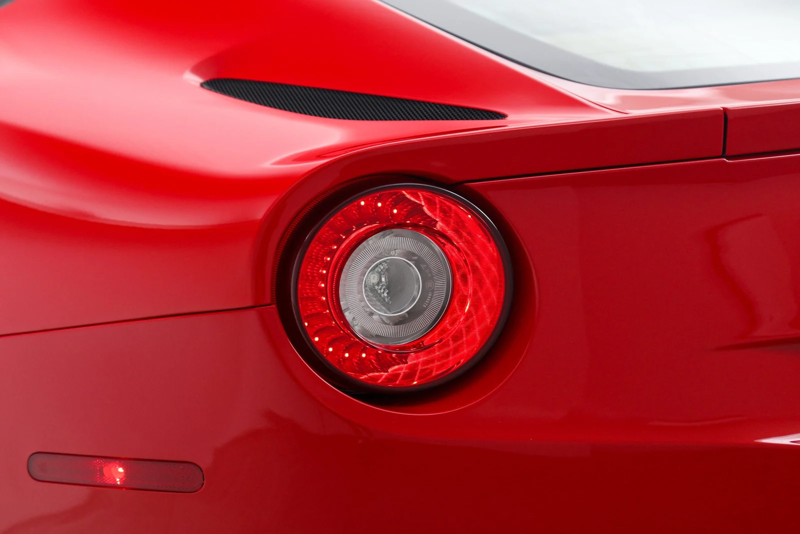 2016 Ferrari F12berlinetta, 15/20