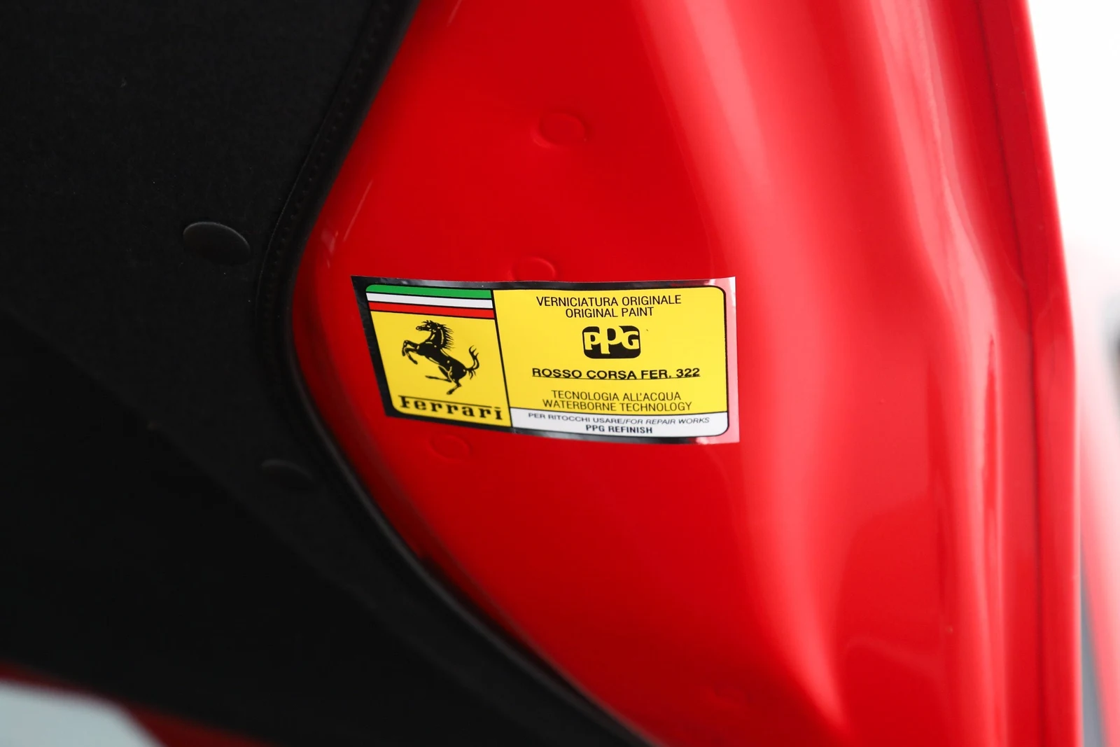 2016 Ferrari F12berlinetta, 18/20