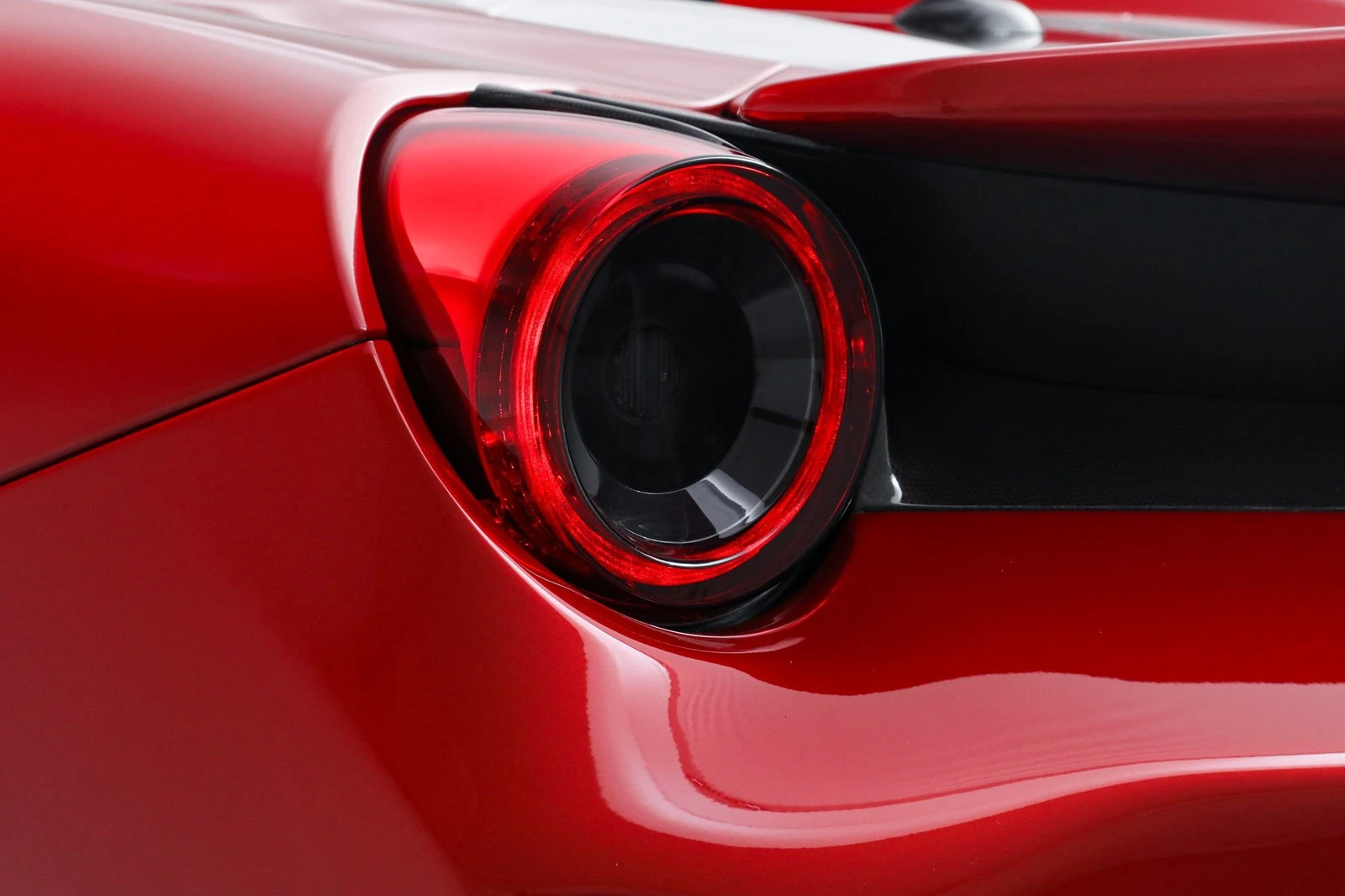 2020 Ferrari 488 Pista Spider, 20/20