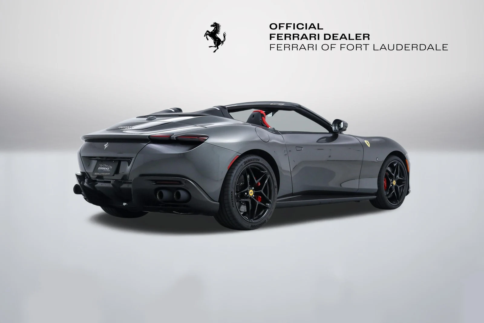 2025 Ferrari Roma Spider, 3/20