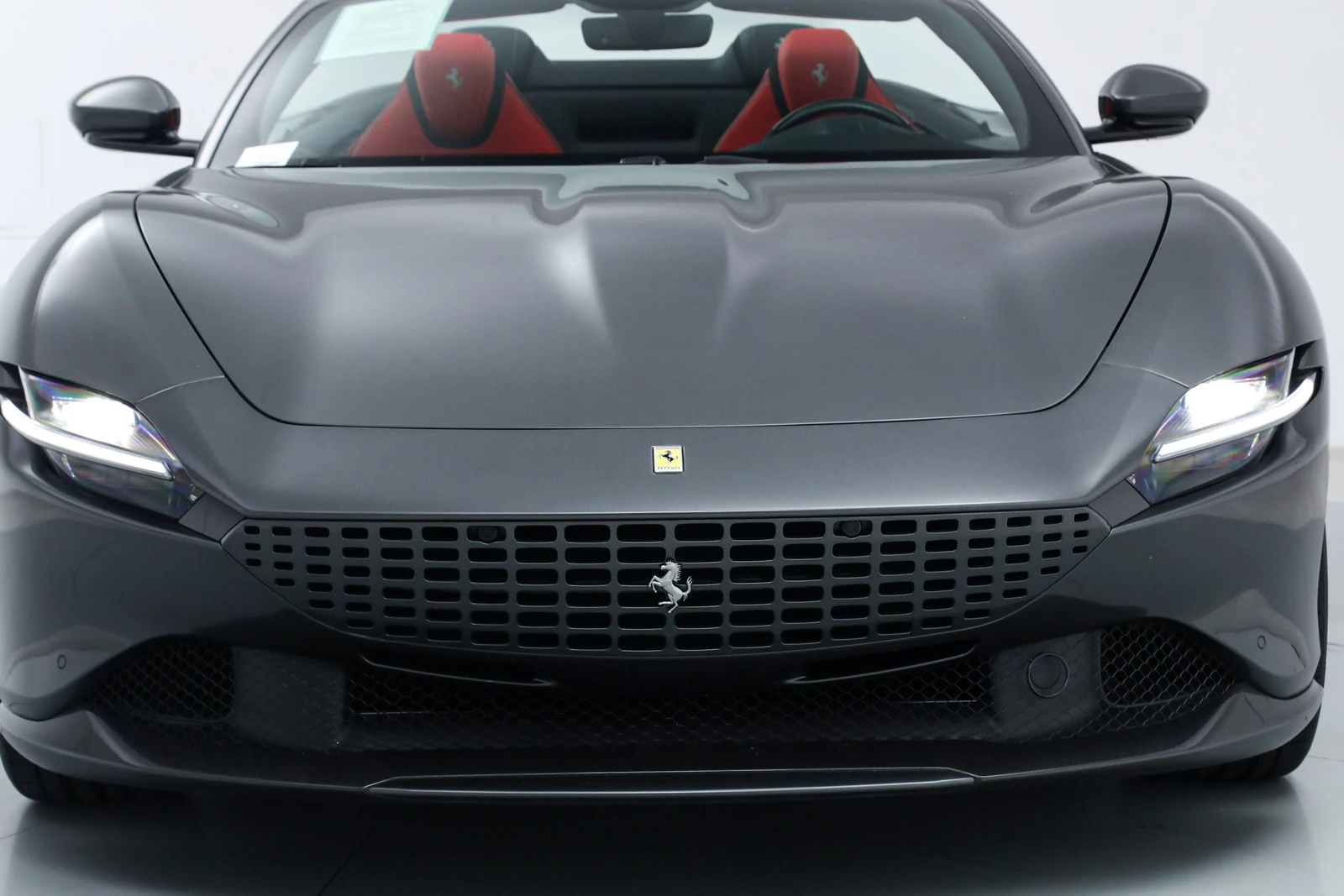 2025 Ferrari Roma Spider, 13/20