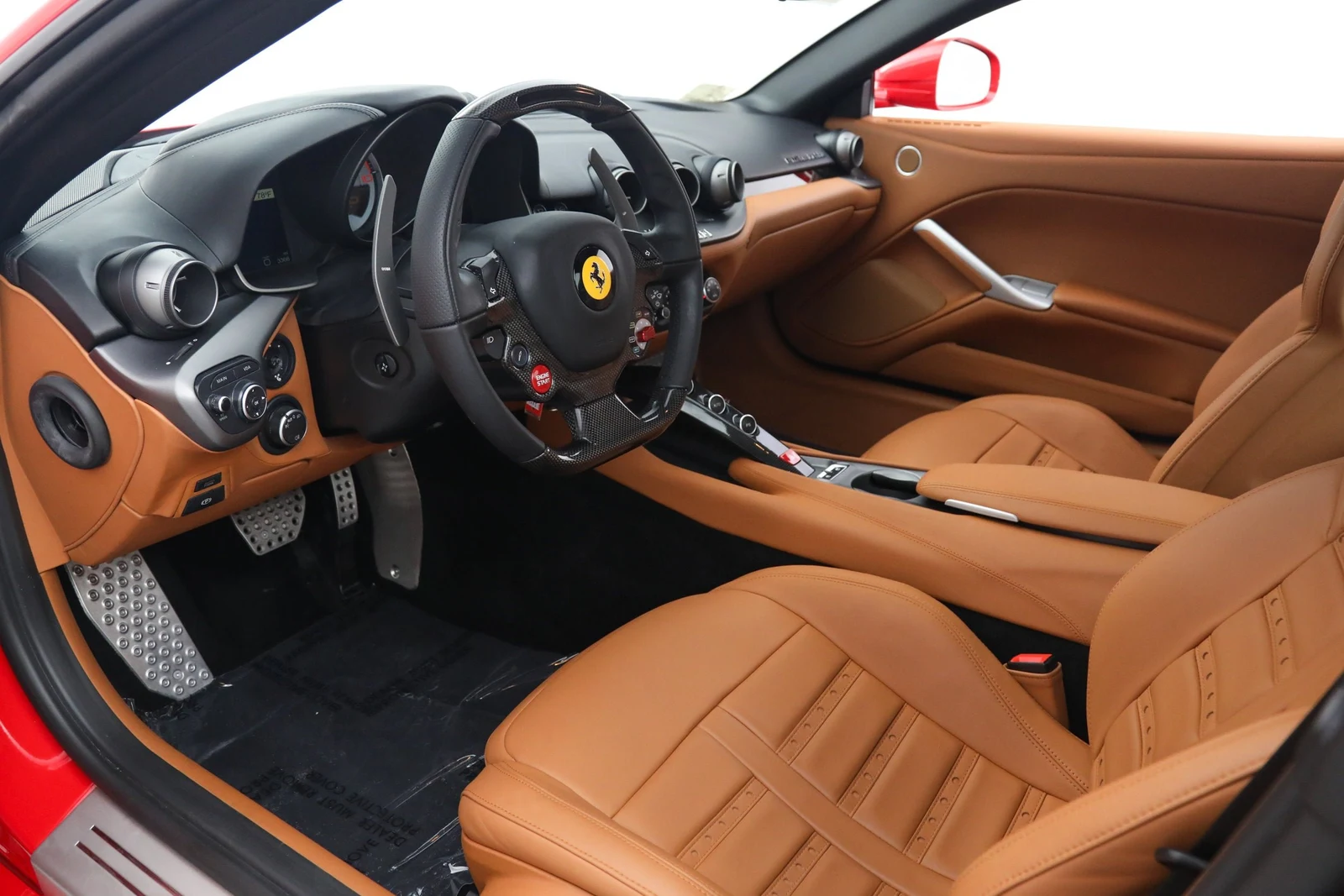2014 Ferrari F12berlinetta, 2/20