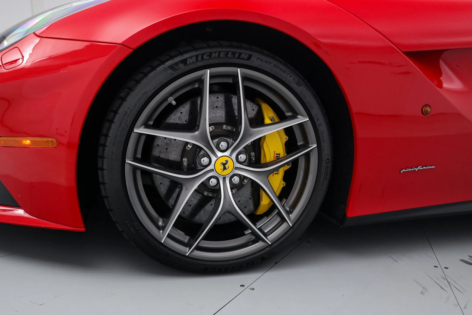 2014 Ferrari F12berlinetta, 14/20
