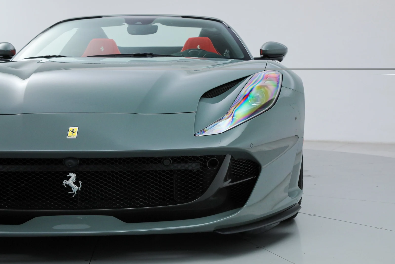 2022 Ferrari 812 GTS, 14/20