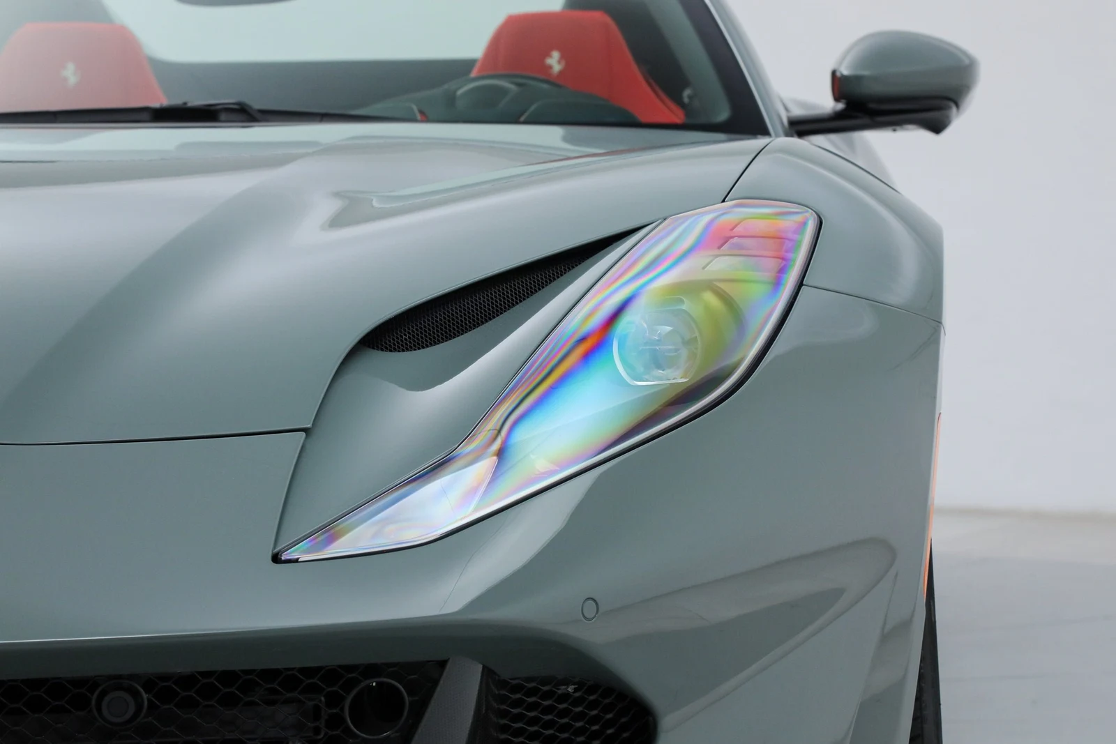 2022 Ferrari 812 GTS, 15/20