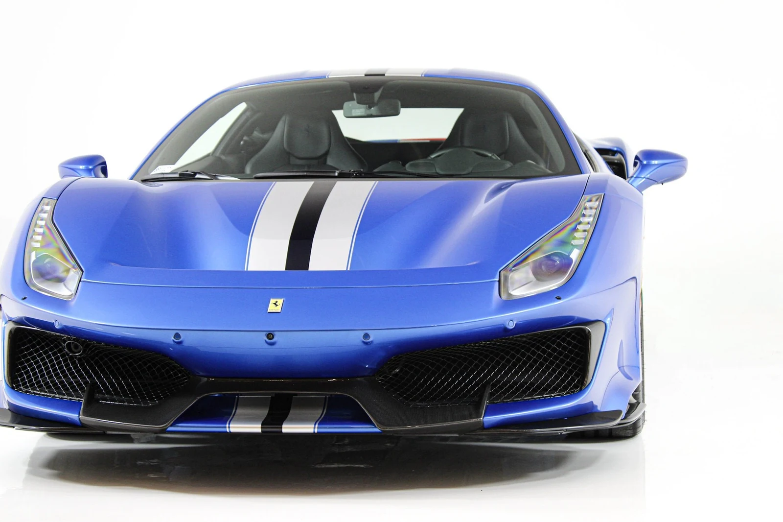 2020 Ferrari 488 Pista, 11/20