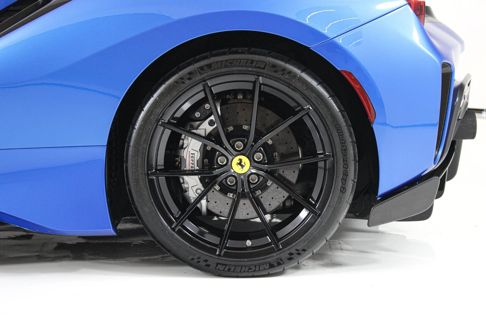 2020 Ferrari 488 Pista, 14/20