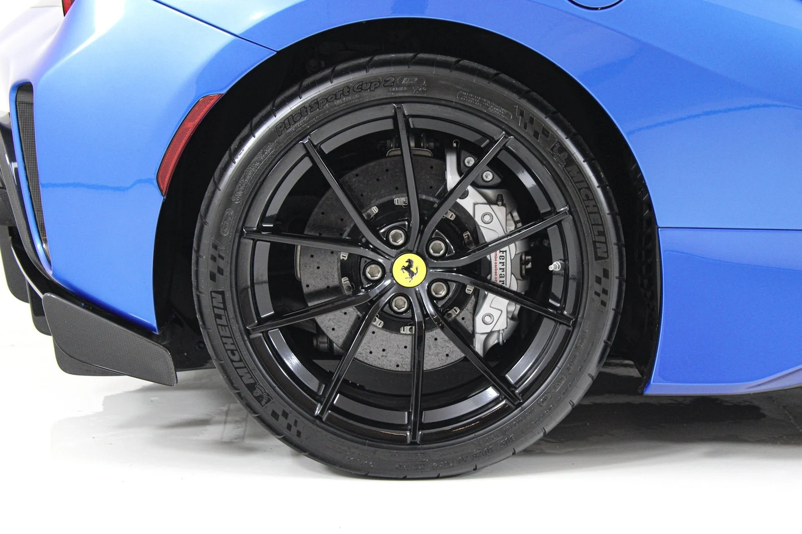 2020 Ferrari 488 Pista, 15/20