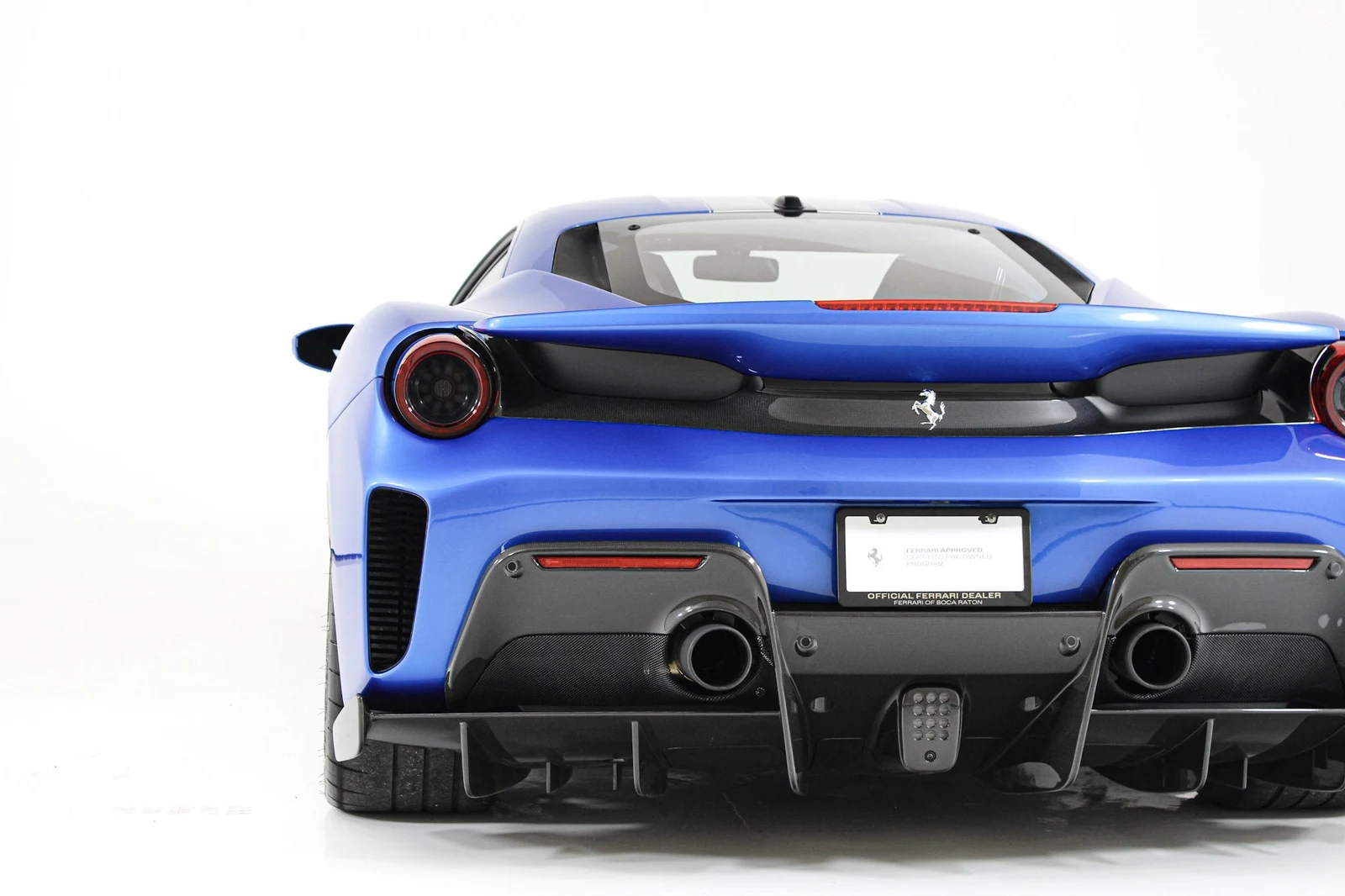 2020 Ferrari 488 Pista, 17/20