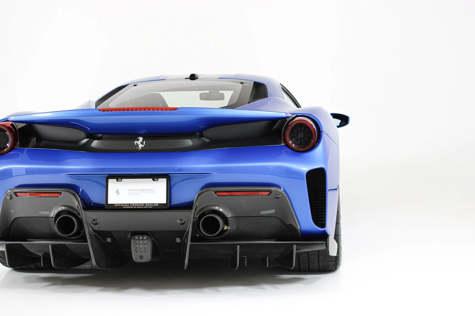2020 Ferrari 488 Pista, 18/20