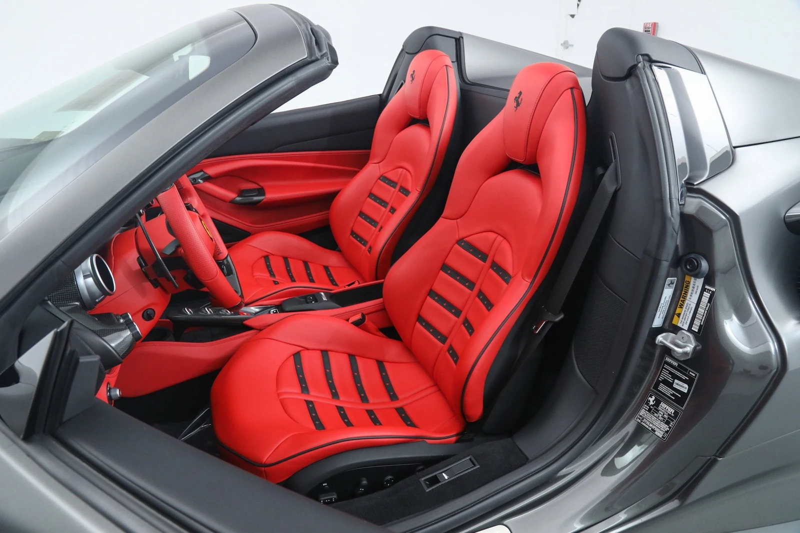 2023 Ferrari F8 Spider, 5/20