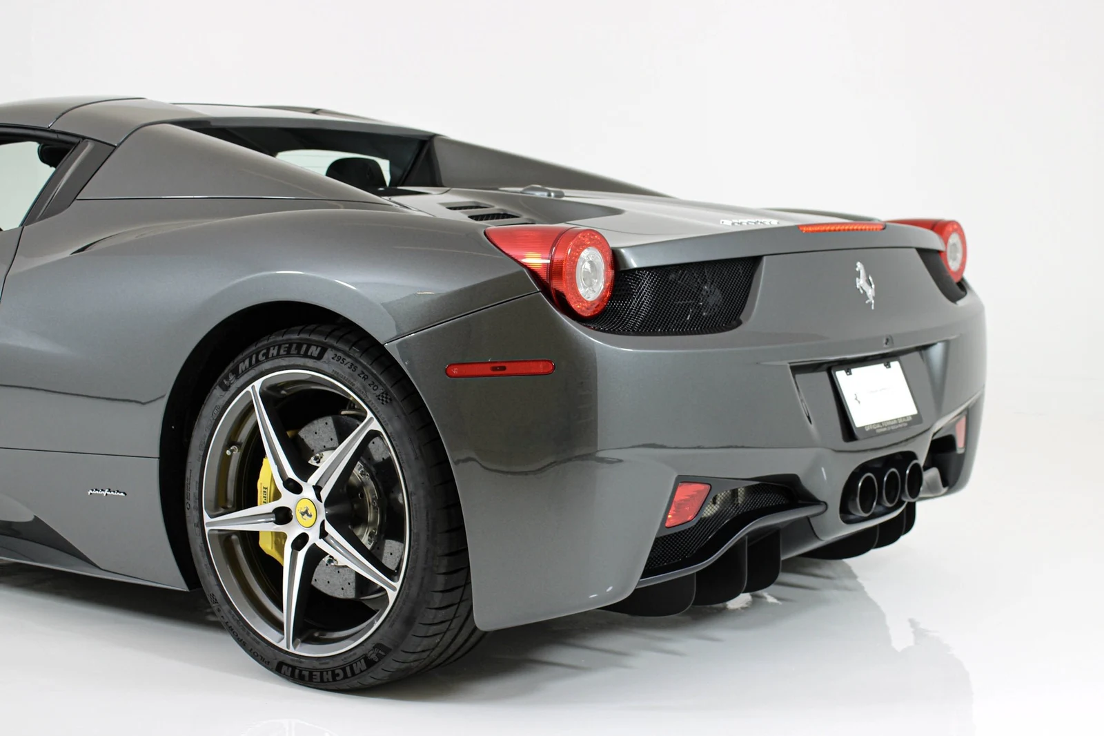 2013 Ferrari 458 Spider, 9/20