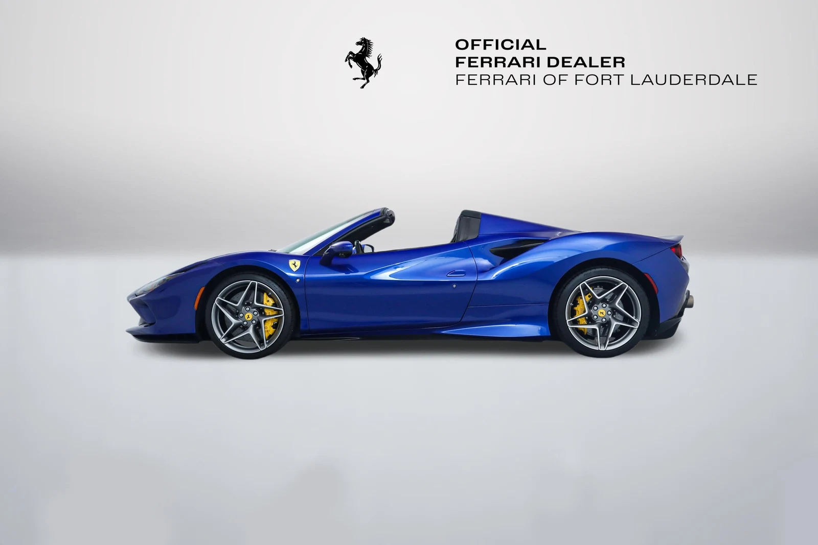 2022 Ferrari F8 Spider, 4/20