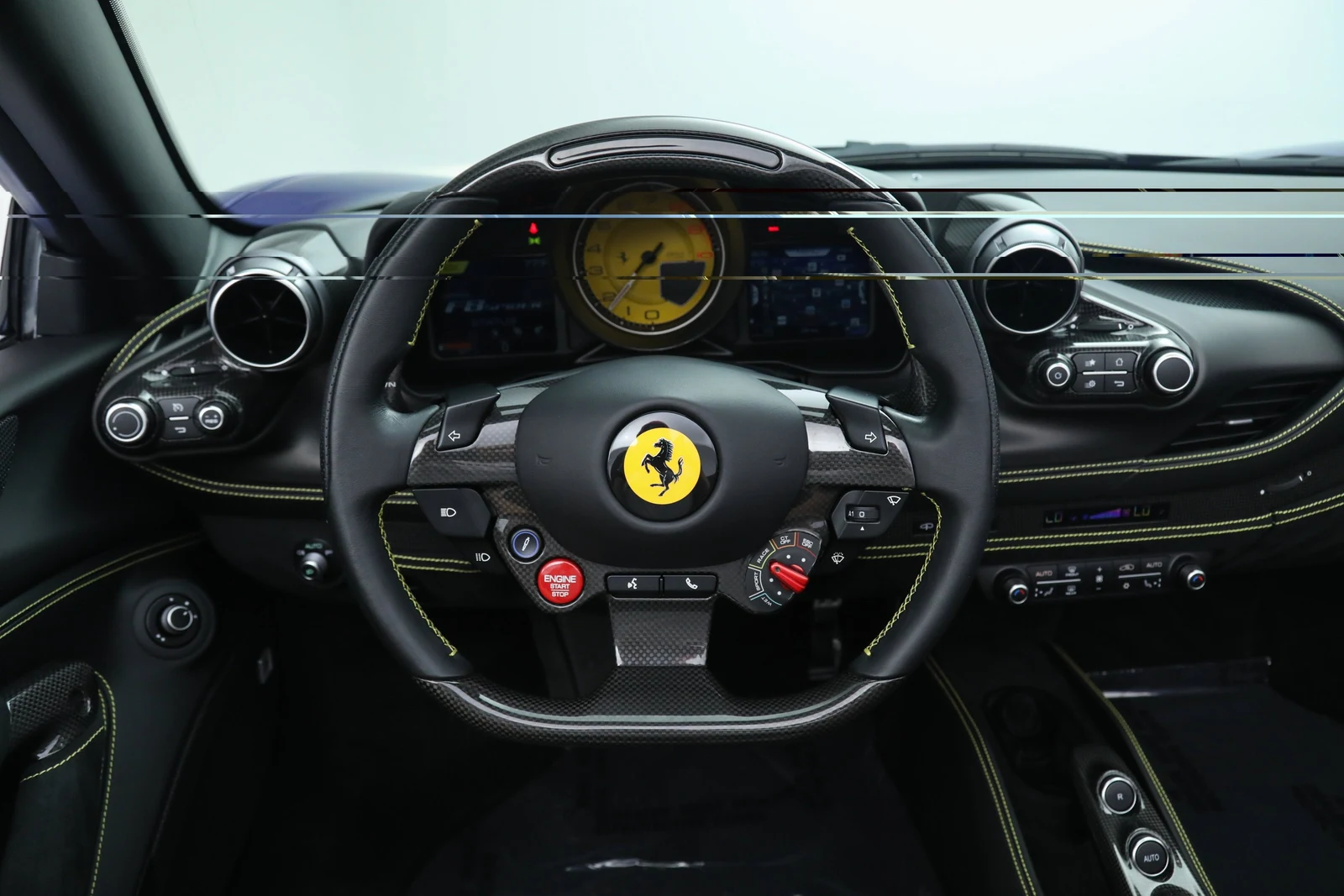 2022 Ferrari F8 Spider, 6/20