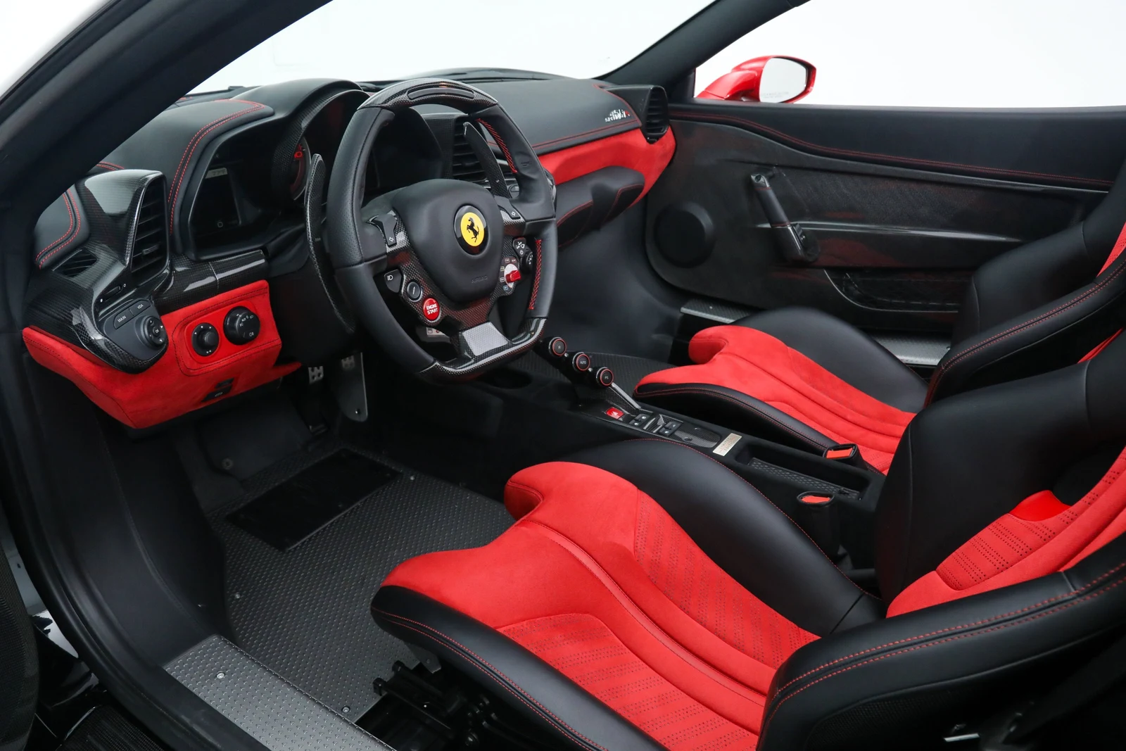 2015 Ferrari 458 Speciale A, 2/20
