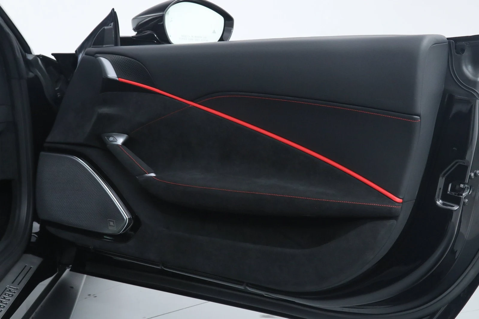 2026 Ferrari Roma Spider, 20/20