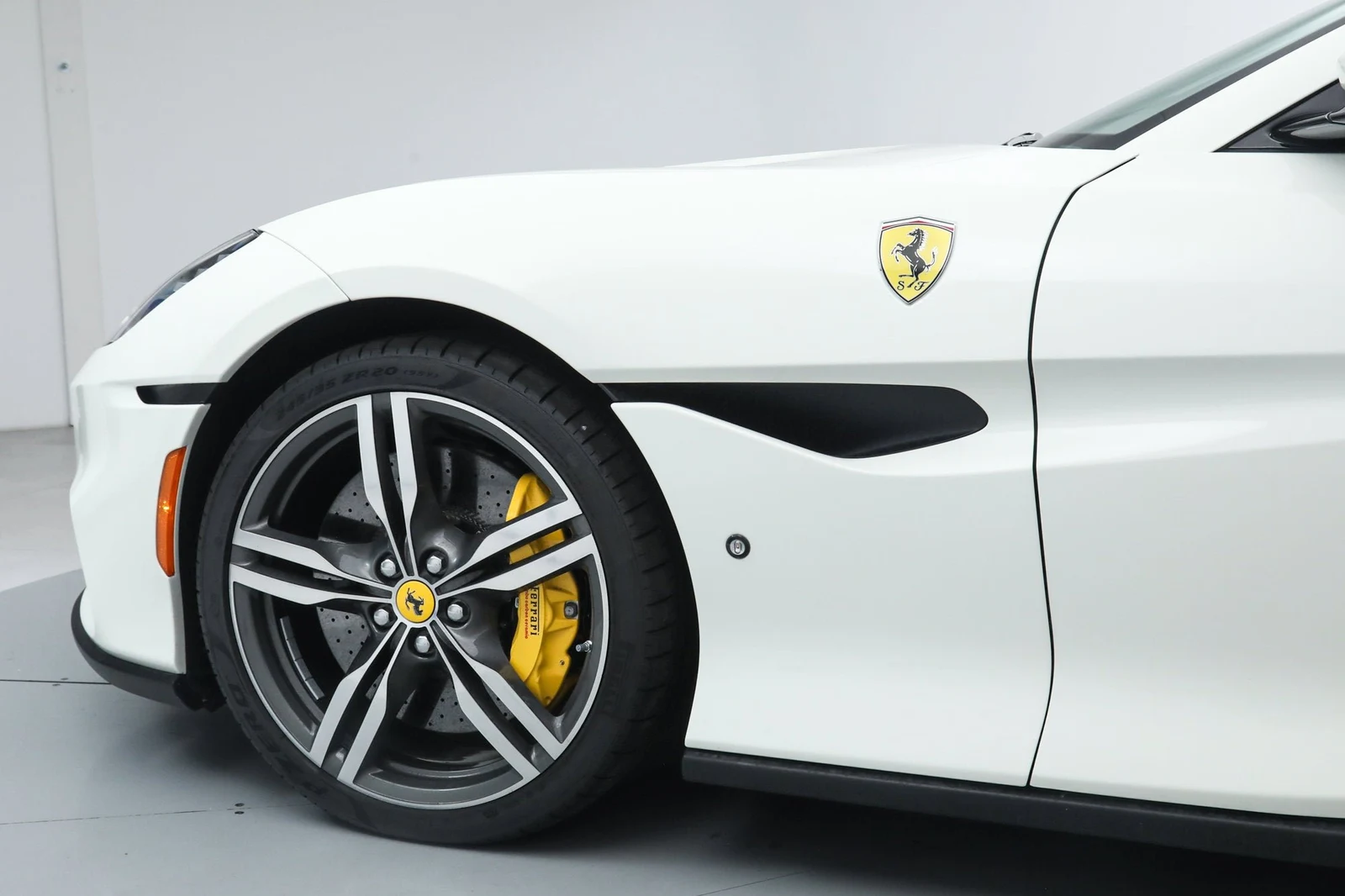 2023 Ferrari Portofino M, 17/20