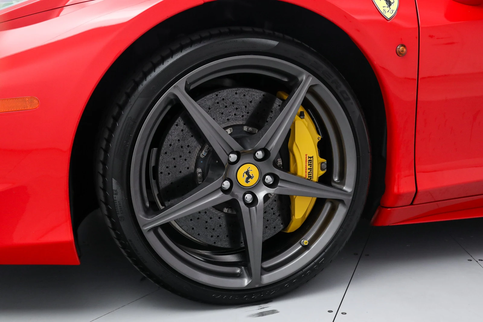 2015 Ferrari 458 Italia, 14/20