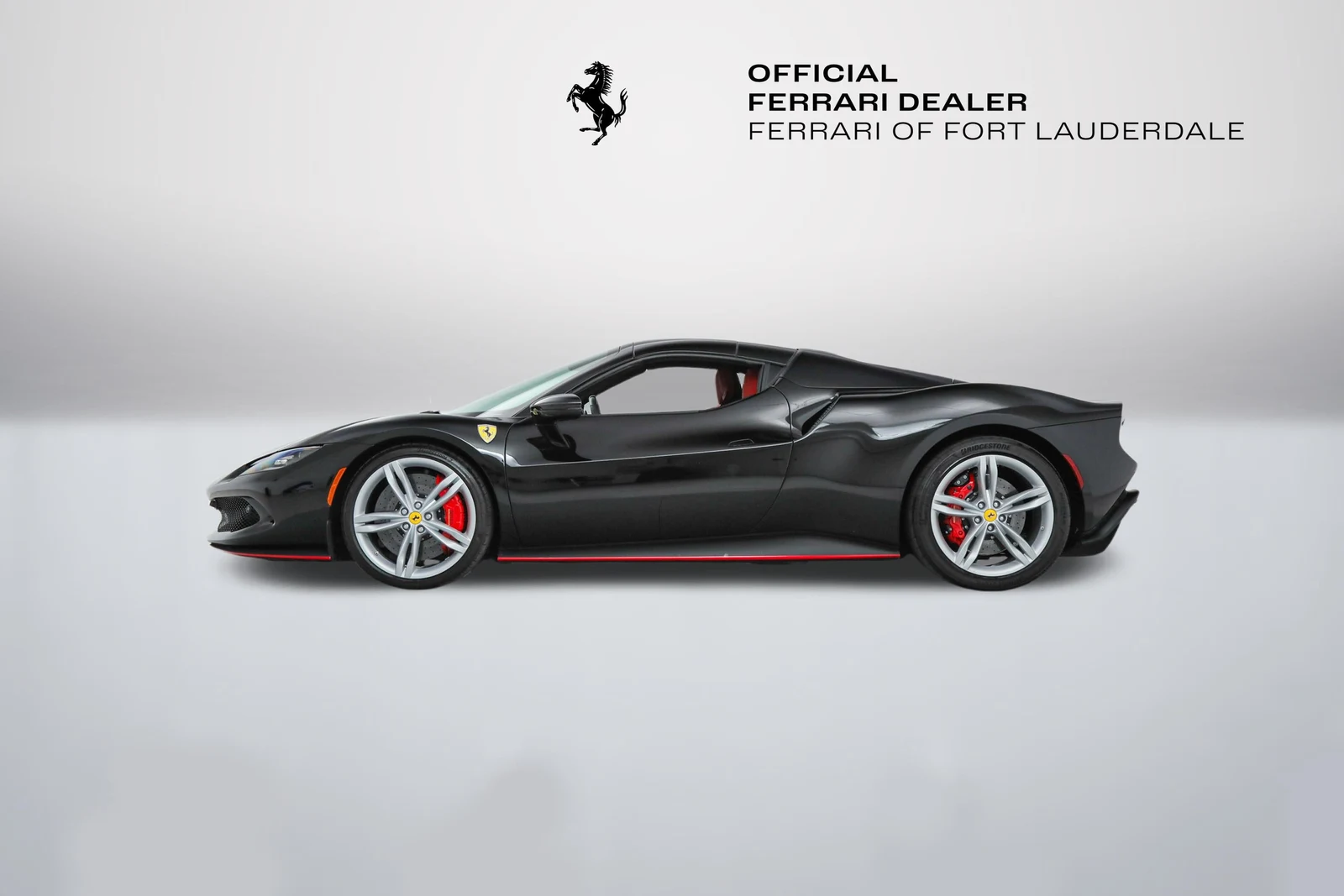 2025 Ferrari 296 GTS, 9/20