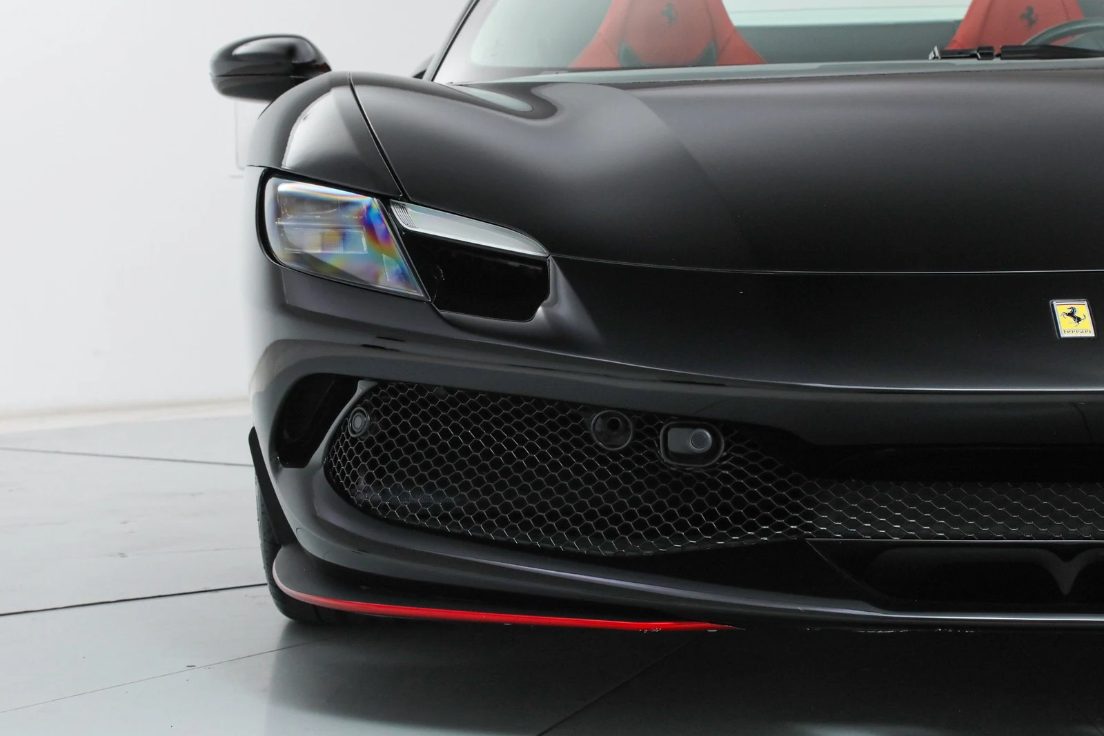 2025 Ferrari 296 GTS, 15/20